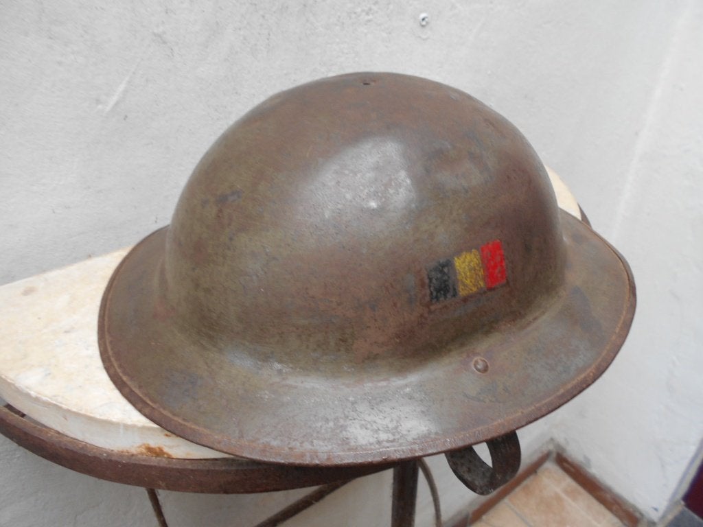 oude BELGISCHE legerhelm, Ophalen of Verzenden