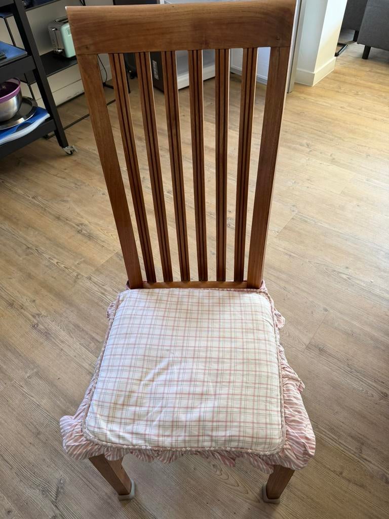 4 houten stoelen, Huis en Inrichting, Stoelen, Ophalen, Bruin, Vier, Hout