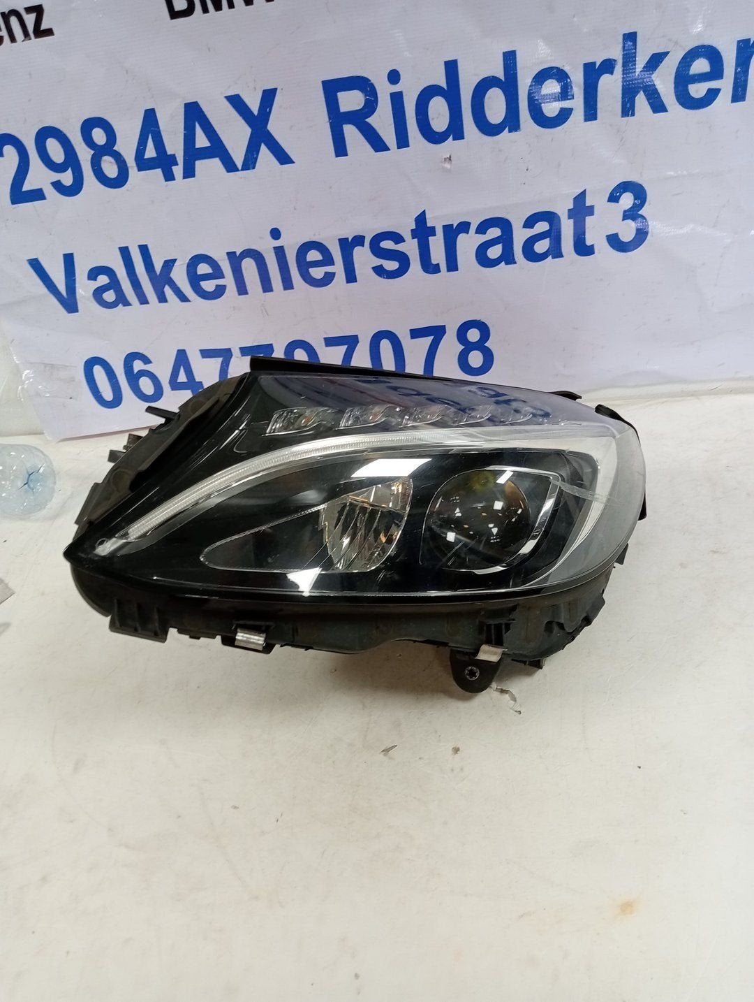 Mercedes C- klasse W205 koplamp links a2058200161, Utilisé, -, -, Enlèvement ou Envoi