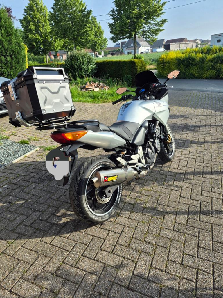 Honda cbf 600sa, ABS