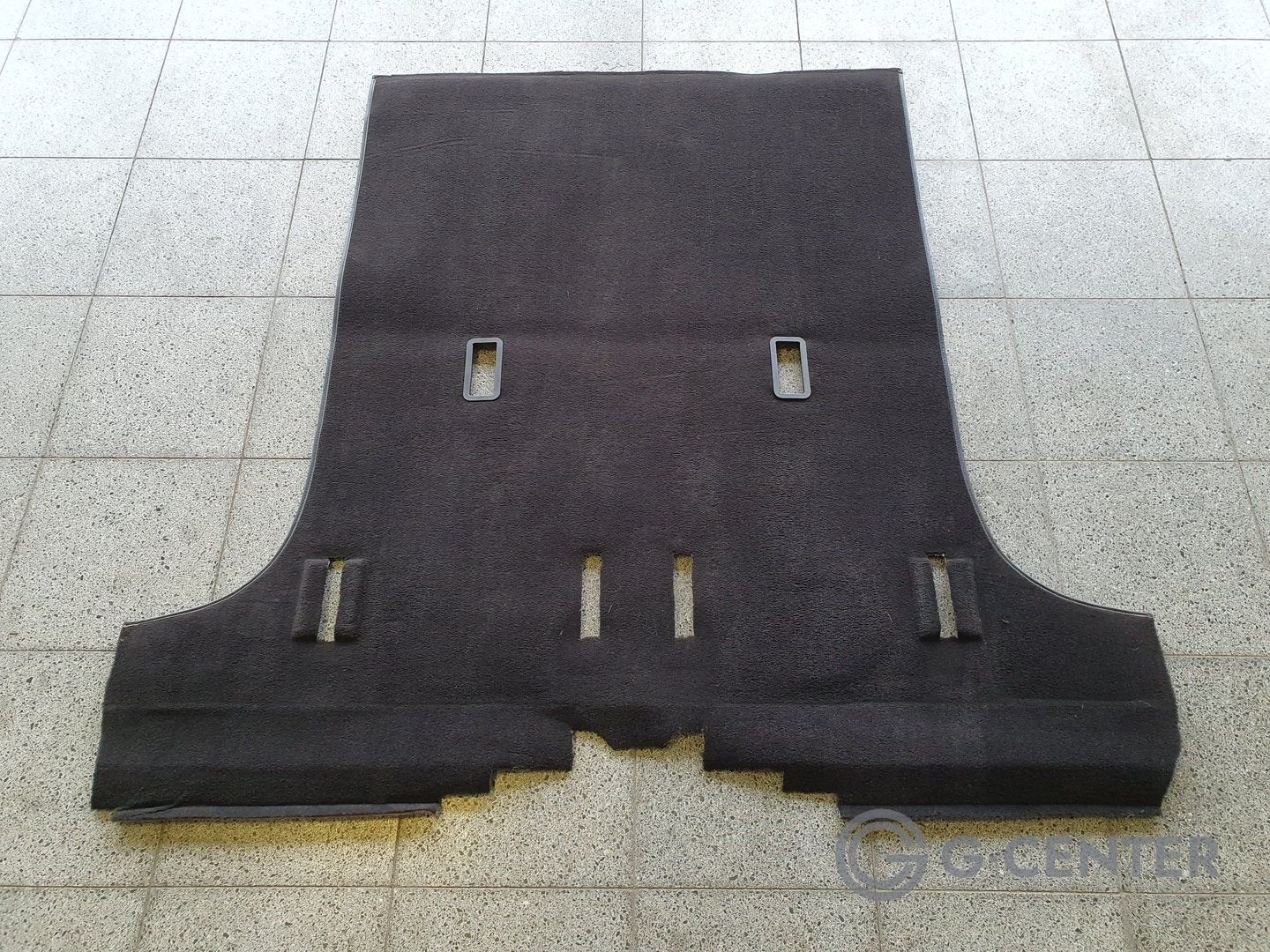 Tapis de coffre Mercedes-Benz A4636804145 / 7088 Tapis arriè, -, Utilisé, -, -