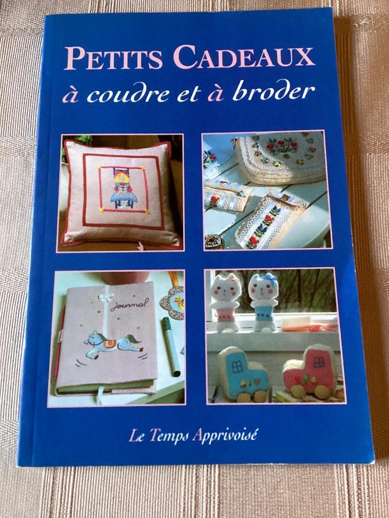 Couture et broderie, Enlèvement ou Envoi, Comme neuf, Broderie ou Couture