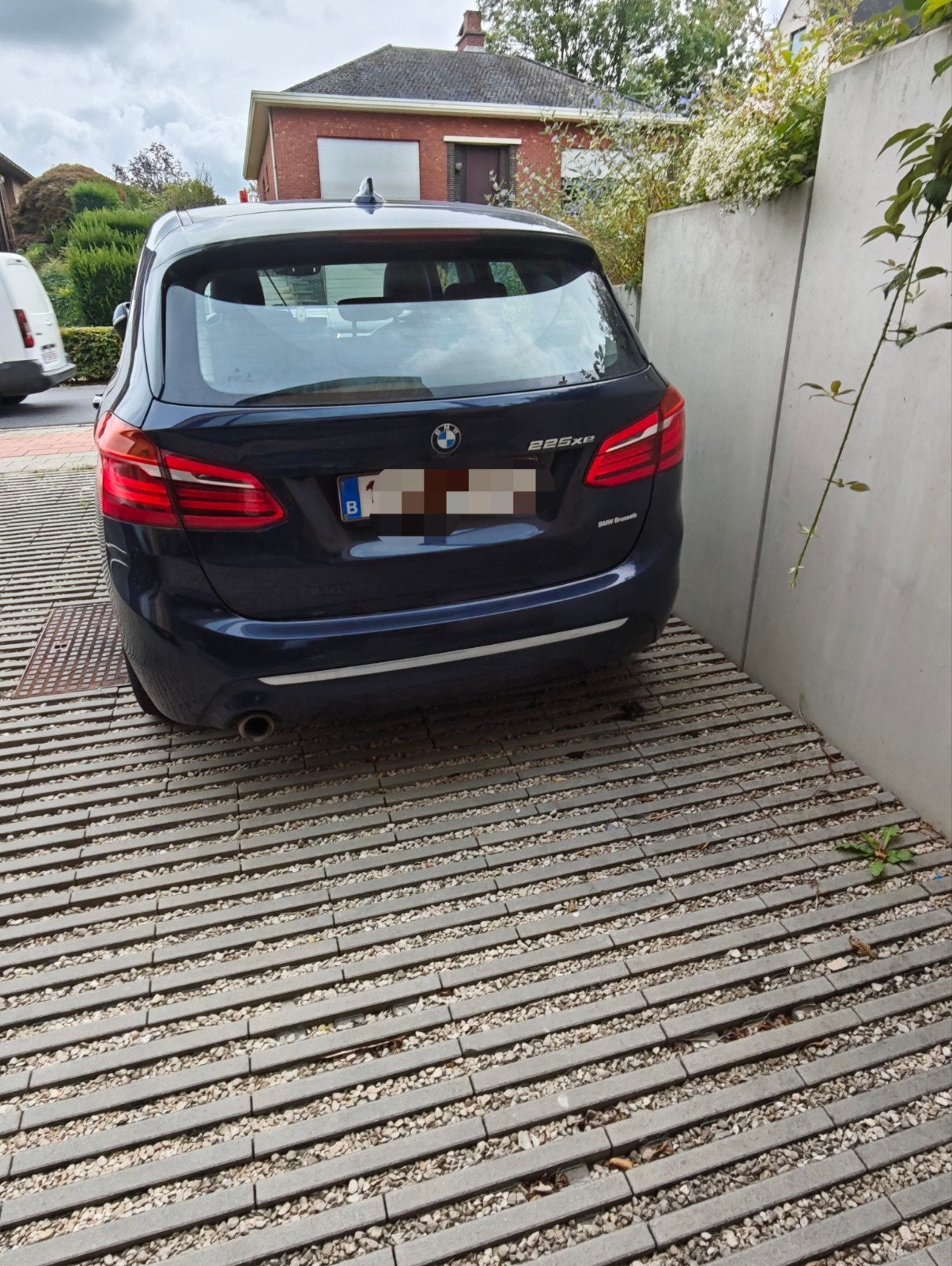 BMW 225xe Hybrid ( defect), Auto's, Automaat, Monovolume, Euro 6, Blauw