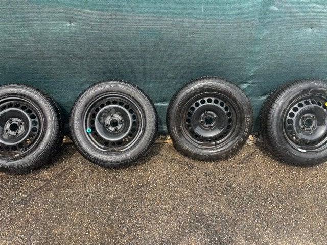 Winterbanden op stalen velgen, Auto-onderdelen, Ophalen, Gebruikt, 15 inch, Velg(en)