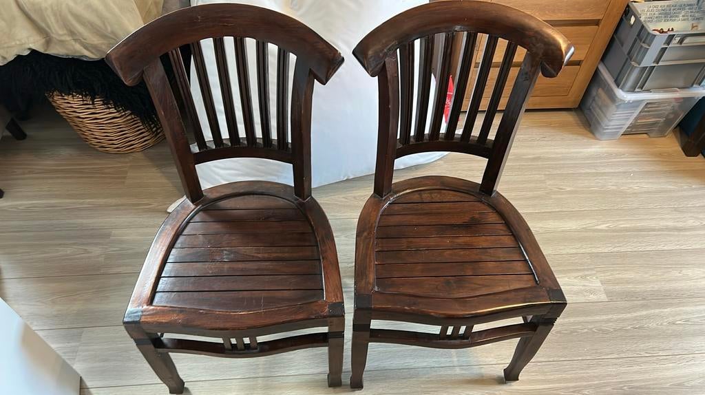 Chaise en bois massif, Maison & Meubles, Comme neuf, Enlèvement, Bois, Deux