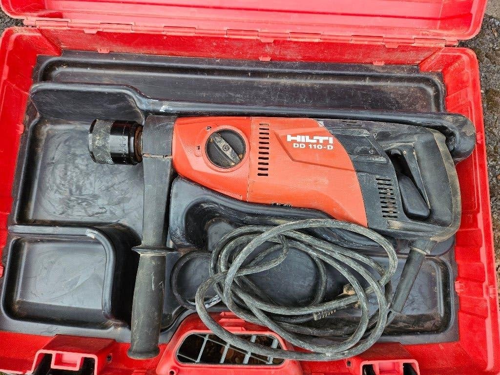 Hilti DD 110-D DiamantKernboor, Boormachine, 600 watt of meer, Variabele snelheid, Ophalen of Verzenden