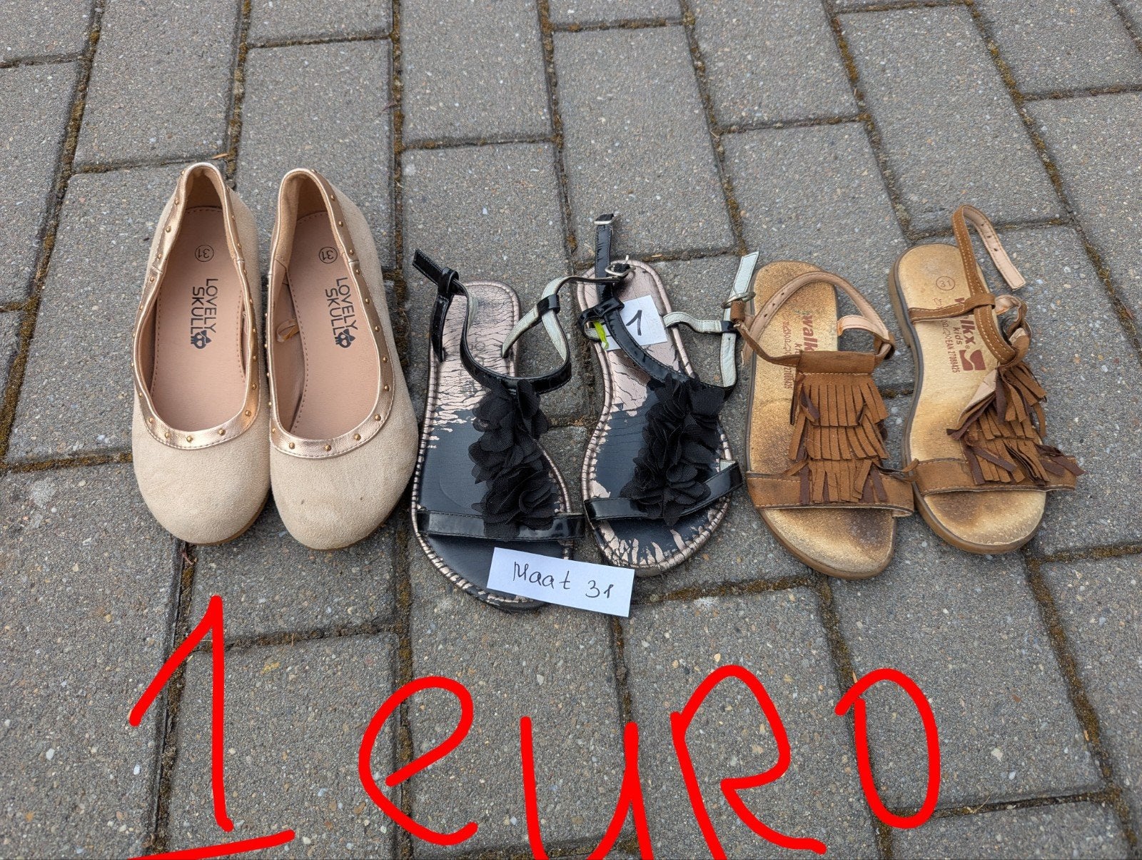 Kinderschoenen maat 31-44, Kinderen en Baby's, Babykleding | Schoentjes en Sokjes, Ophalen