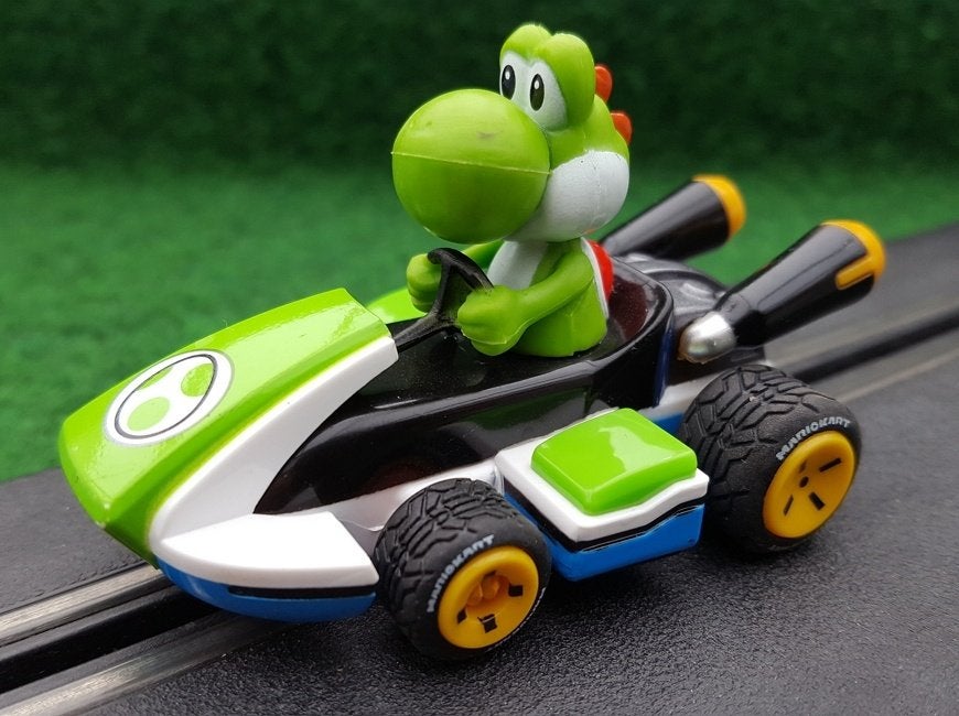 Carrera Go: Nintendo Mario Kart 8 - Yoshi, Kinderen en Baby's, Speelgoed | Racebanen, Carrera, Ophalen of Verzenden, Elektrisch