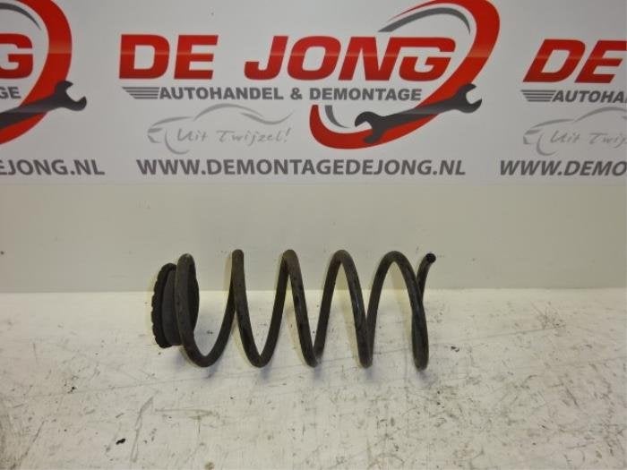 Schroefveer achter van een Opel Corsa, Gebruikt, -, -, Opel