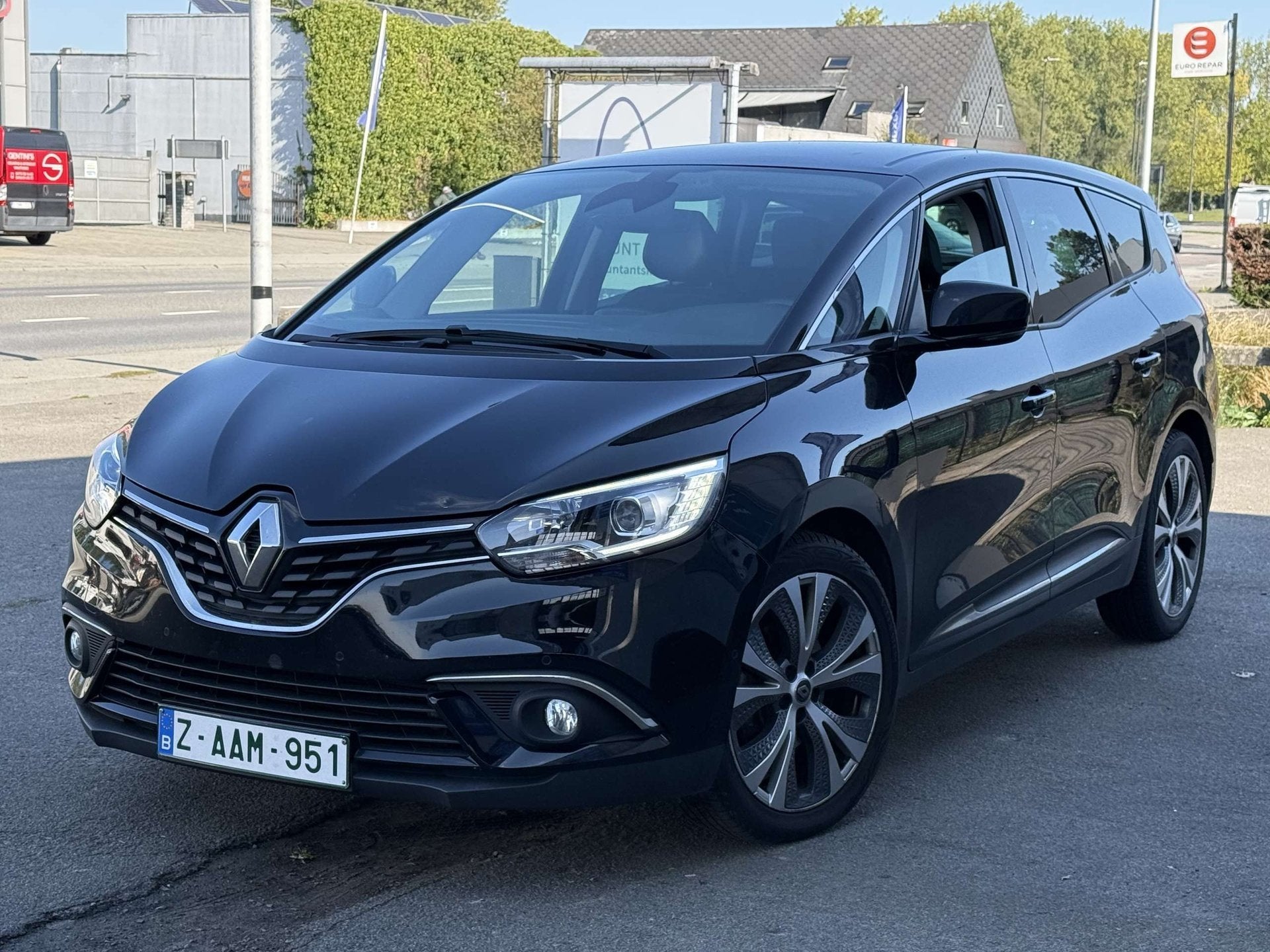Renault Grand Scenic Grand Scénic 1.7 Blue dCi Black Editio, Auto's, Automaat, https://public.car-pass.be/vhr/55e01b63-7efe-4e09-a67a-8489c55e2e66