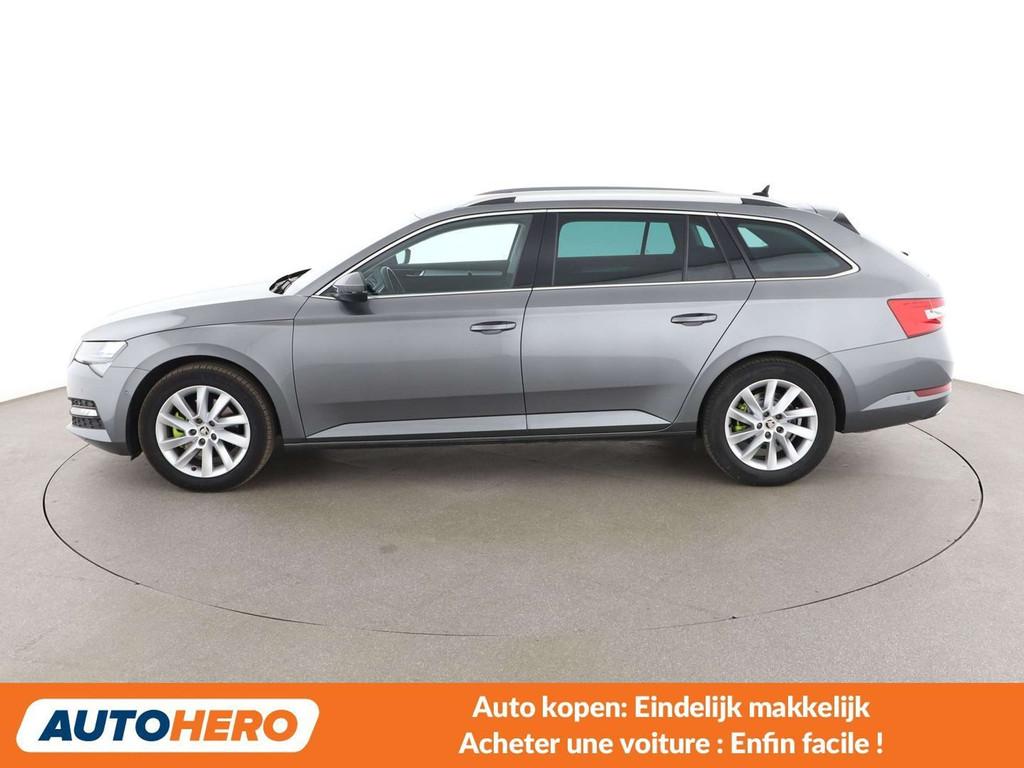 Skoda Superb 1.5 TSI ACT Ambition (automatique), Autos, Skoda, Argent ou Gris, Achat, Détection des panneaux routiers, 5 portes