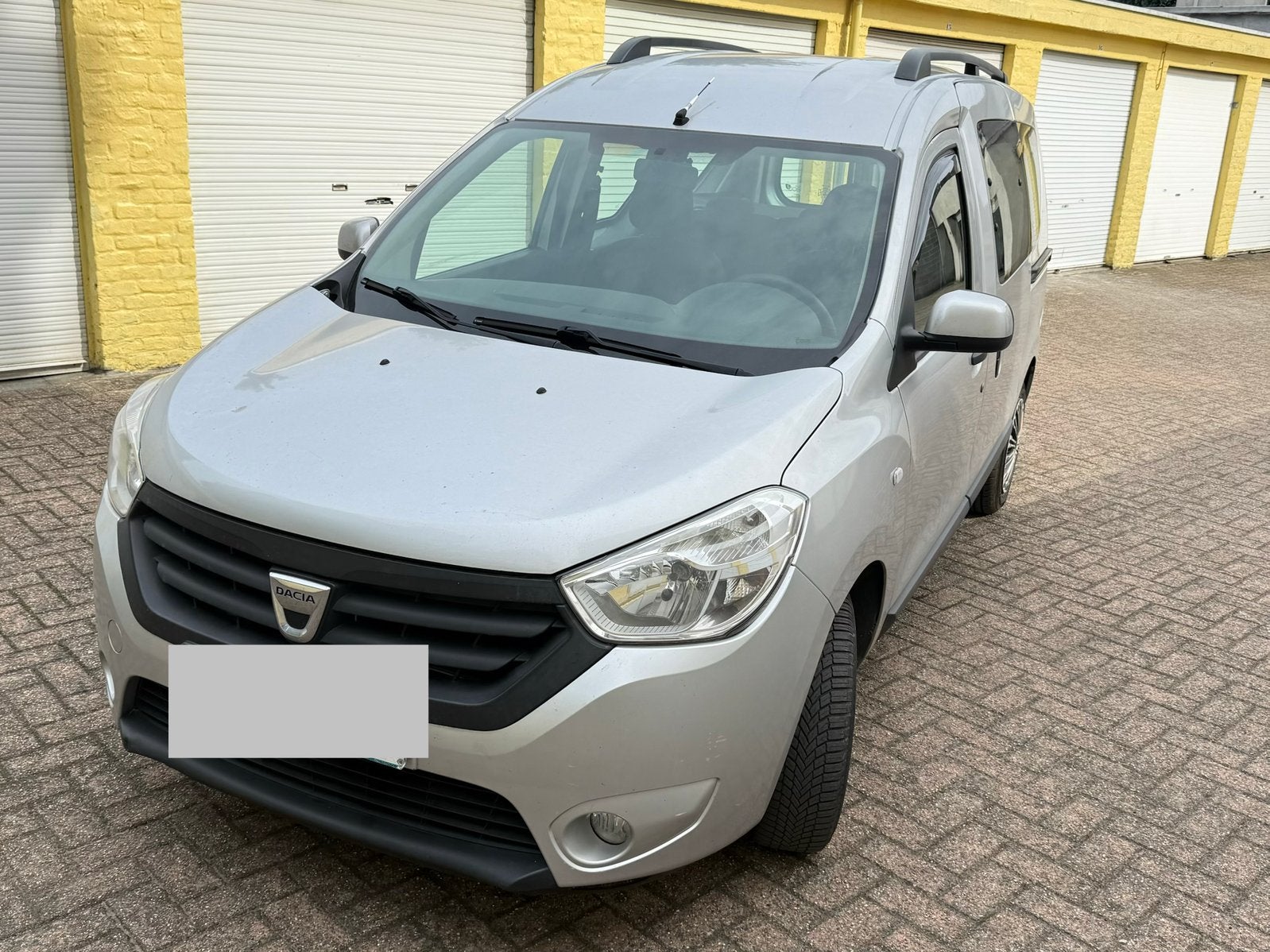 Dacia dokker //diesel/////2014///147000 km, Auto's, Dacia, Euro 5, Monovolume, Bedrijf, Diesel
