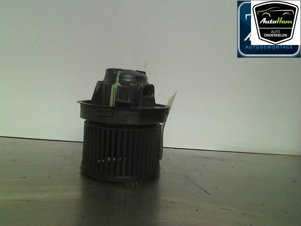 KACHEL VENTILATORMOTOR Peugeot 207 / 207+ (WA / WC / WM), Gebruikt, Peugeot