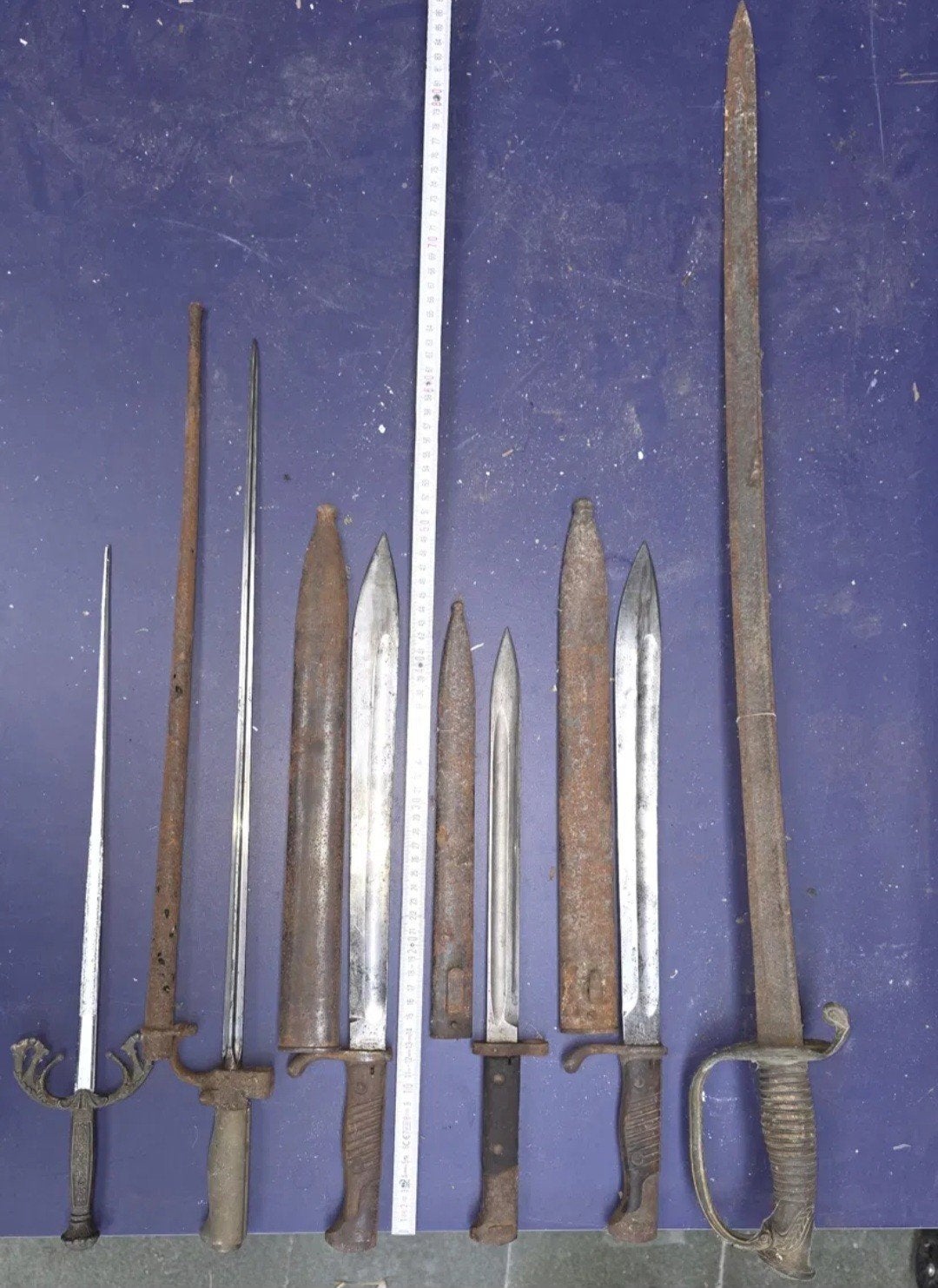 Collection baïonnettes & sabre militaires anciens WWI – lot, Enlèvement