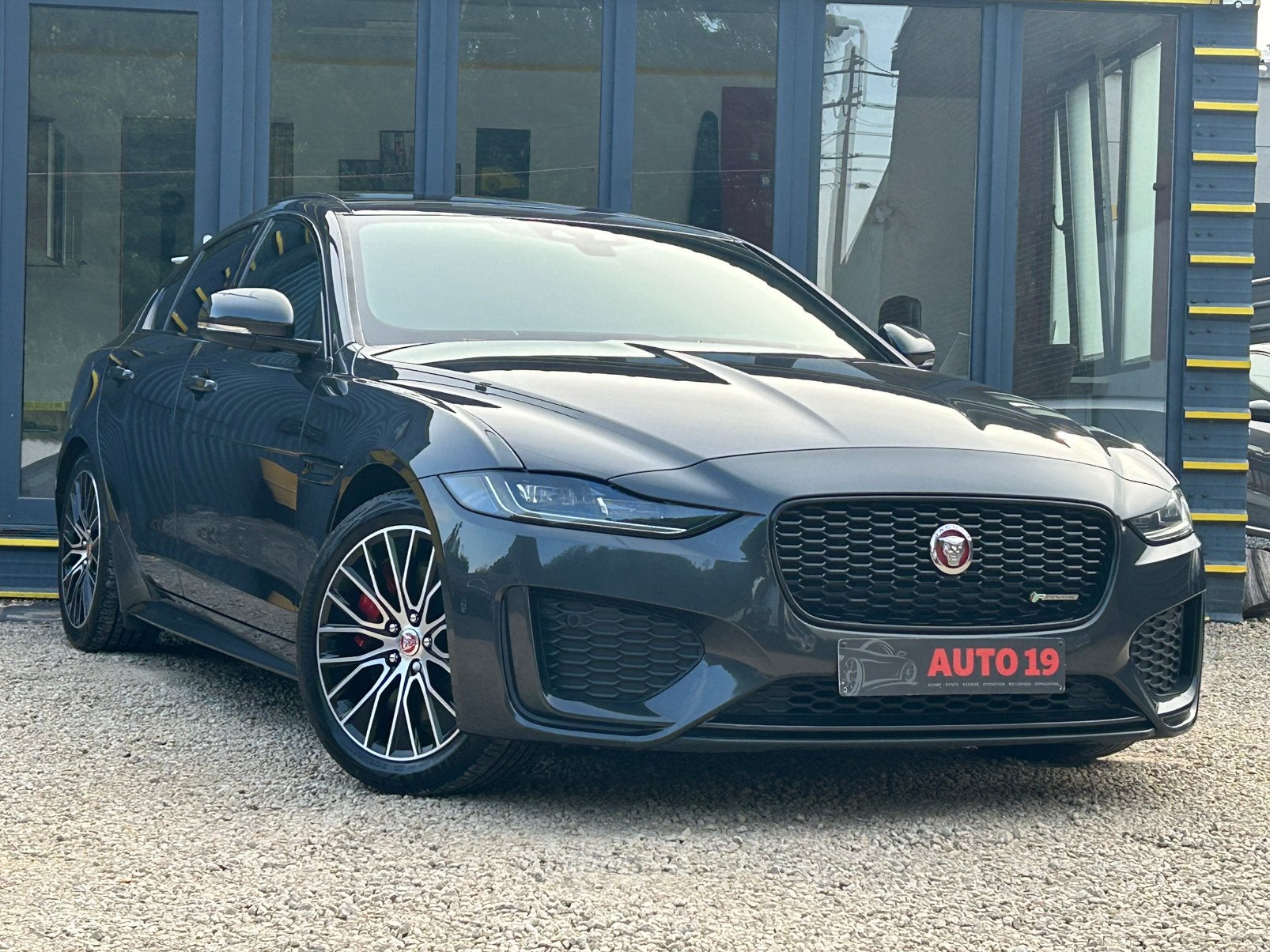 JAGUAR XE 2.0 D AWD R-Dynamic S (EU6, Autos, Jaguar, Bluetooth, Achat, Euro 6, Automatique