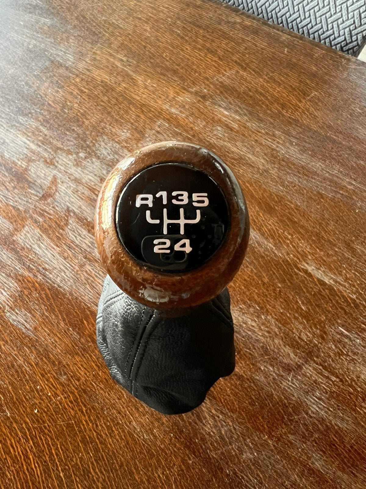 Pommeau de vitesse en bois vintage, Autos : Pièces & Accessoires, Enlèvement, Volkswagen