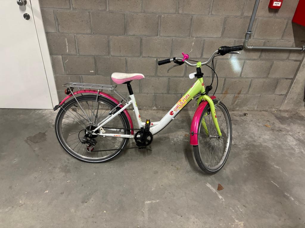 Bike Girls Fun 24 inch met Shimano Tourney, Fietsen en Brommers, Fietsen | Meisjes, Ophalen, Zo goed als nieuw, 24 inch, Versnellingen