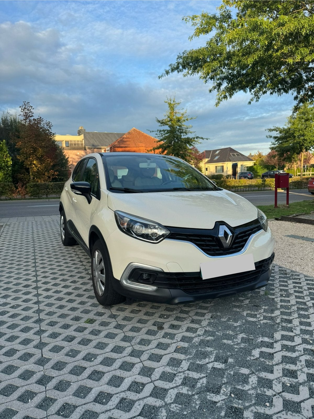 Renault captur/ Benzine/ Airco, Auto's, Stof, Wit, Bedrijf, 5 deurs
