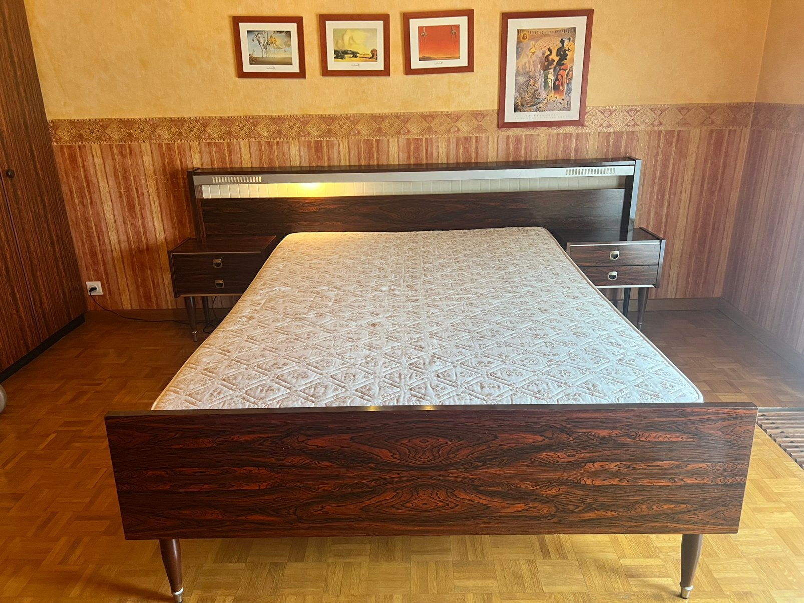 Vintage bed in perfect onderhouden staat, Huis en Inrichting, Ophalen, Zo goed als nieuw