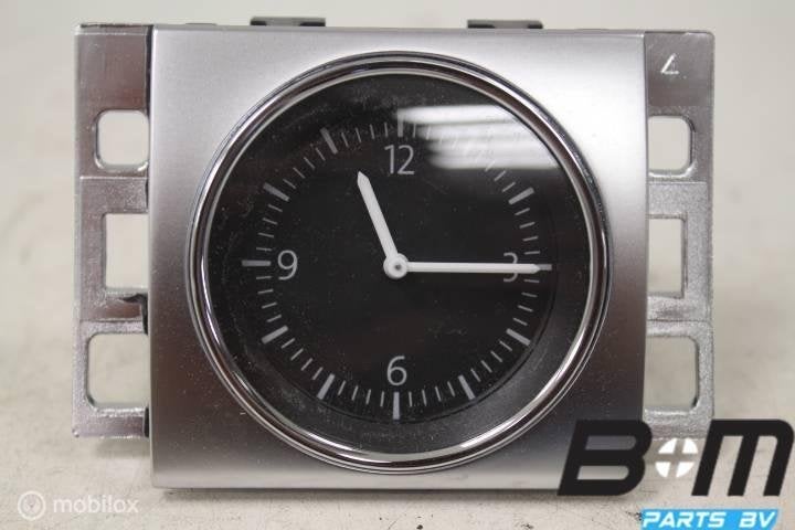 Klokje in dashboard Volkswagen Passat B7 Sedan 3AA919204A, Gebruikt