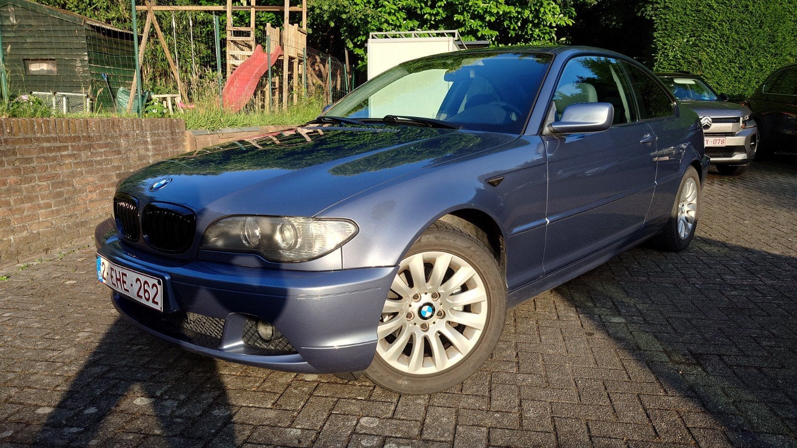 318 est automatique, Autos, BMW, Particulier, Série 3, ABS, Airbags, Air conditionné, Ordinateur de bord, Verrouillage central