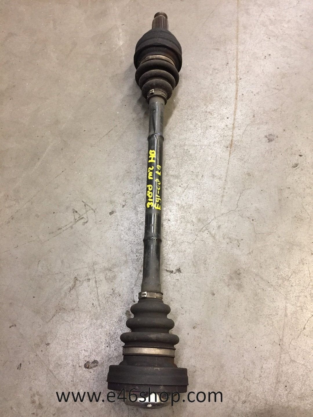 Aandrijfas BMW E90 E91 318d handbak rechterkant, -, Utilisé, -, Enlèvement ou Envoi
