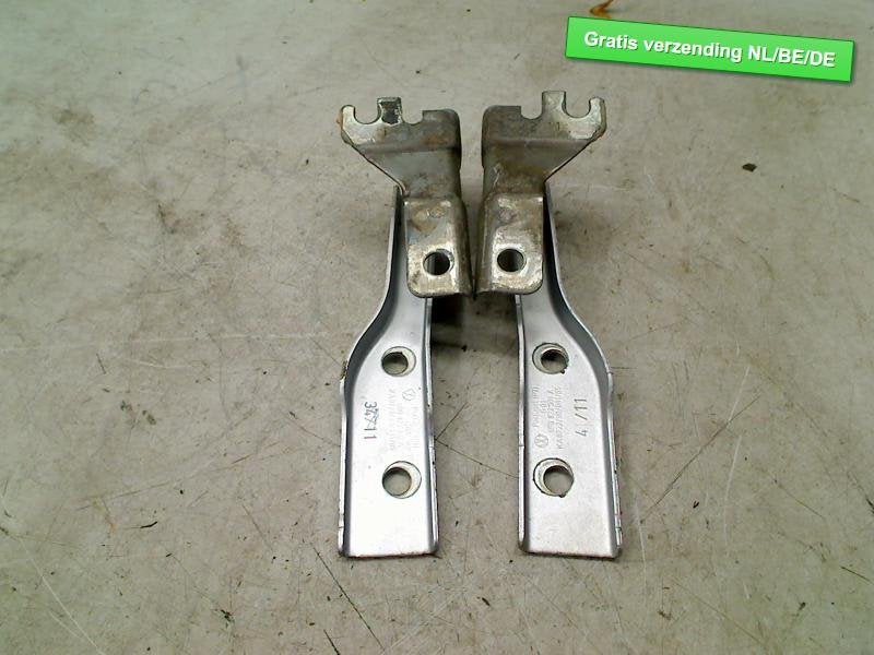 CHARNIERE DE CAPOT set Volkswagen Polo V (6R) (6R0823302A), Volkswagen, Volkswagen AG, Utilisé, Kundenbetreuung@volkswagen.de