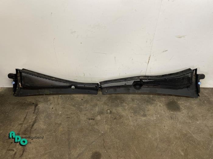 Paravent d'un Peugeot 208 (208 12-) (EZR), -, 3 mois de garantie, Utilisé, -