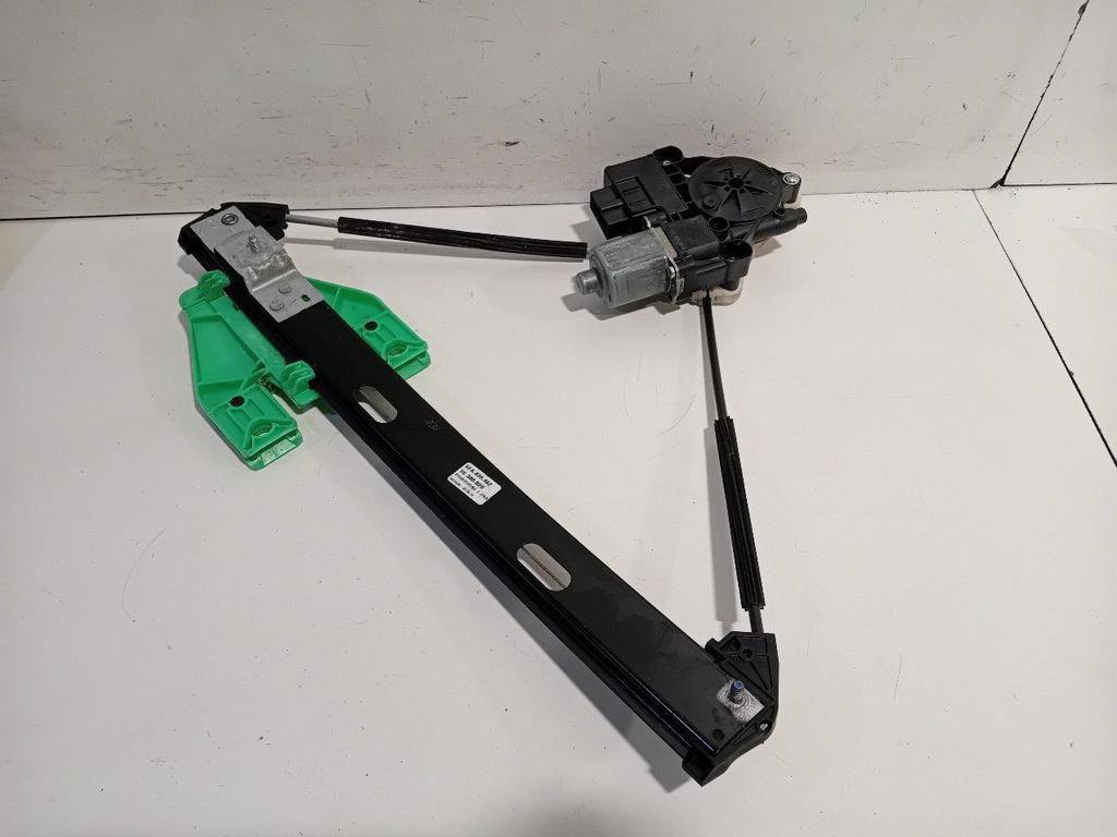 Raammechaniek elektrisch rechts achter Seat Leon, Onderdelen@venauto.nl, Van der Ven Autorecycling B.V., Gebruikt, Ettenseweg 76, 4706 PB Roosendaal, The Netherlands