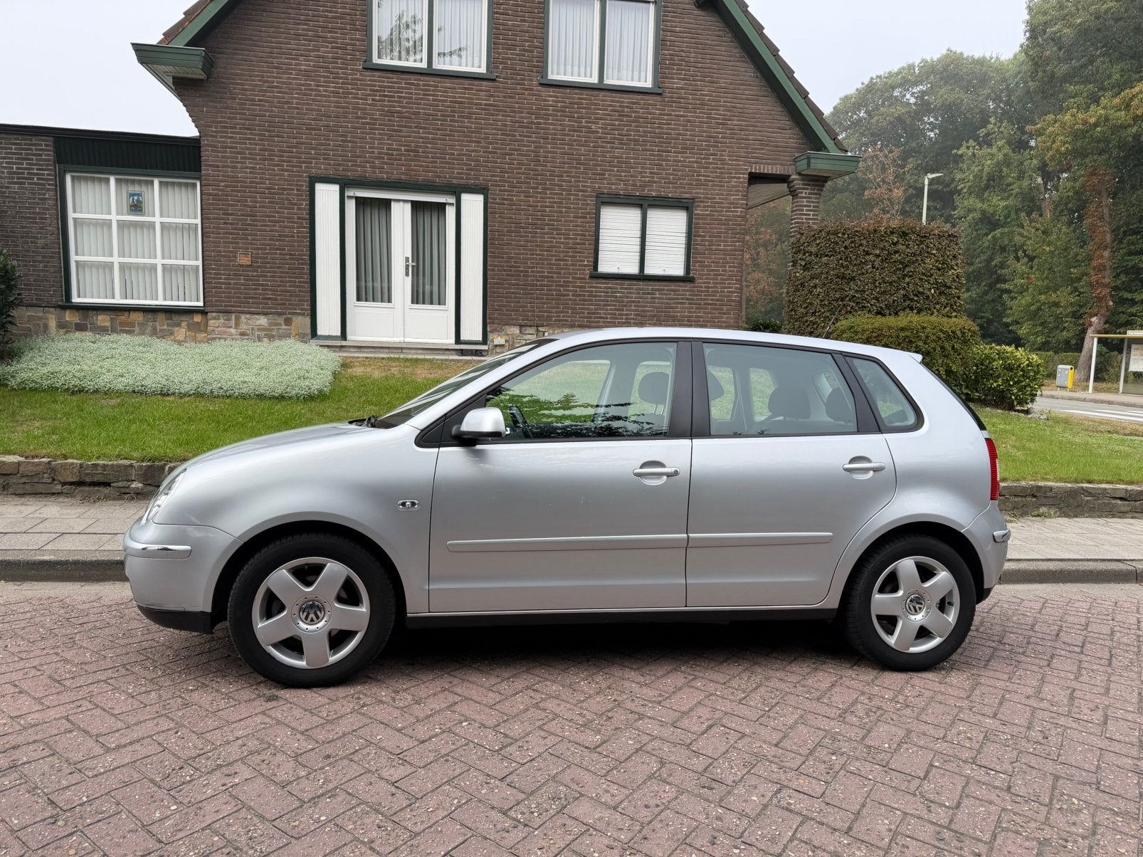 Volkswagen Polo 1.4i benzine 044000km 1eig Airco gekeurd ohb, Bedrijf, Handgeschakeld, https://public.car-pass.be/vhr/cd243b78-ba2e-4a34-b87f-4e4bec6a6b5a