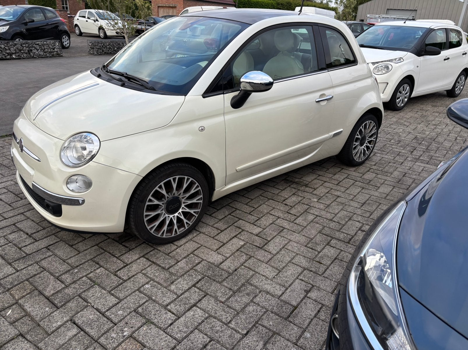 Fiat 500 airco pdc leder panoramisch dak, Auto's, Fiat, Voorwielaandrijving, Euro 6, Wit, Leder