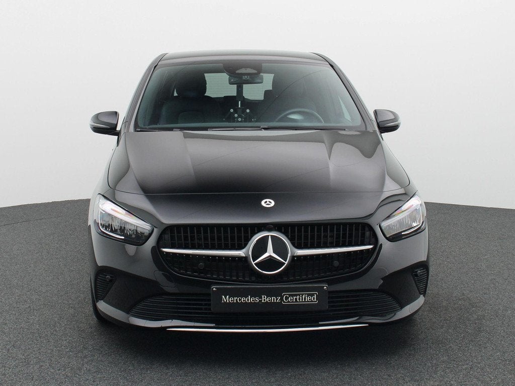 Mercedes-Benz B-Klasse 180 Business Line + CARPLAY + LED +, Autos, Mercedes-Benz, 100 kW, 1332 cm³, Achat, 139 g/km