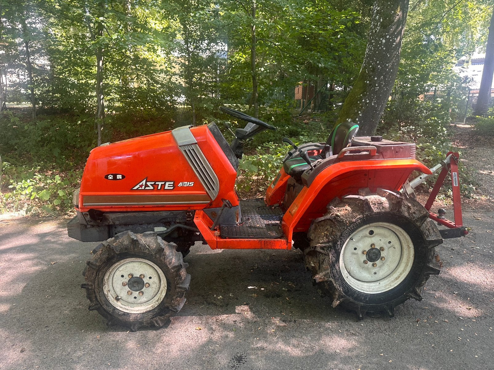 Tracteur Kubota A15, Articles professionnels, Agriculture | Tracteurs, Enlèvement, Utilisé