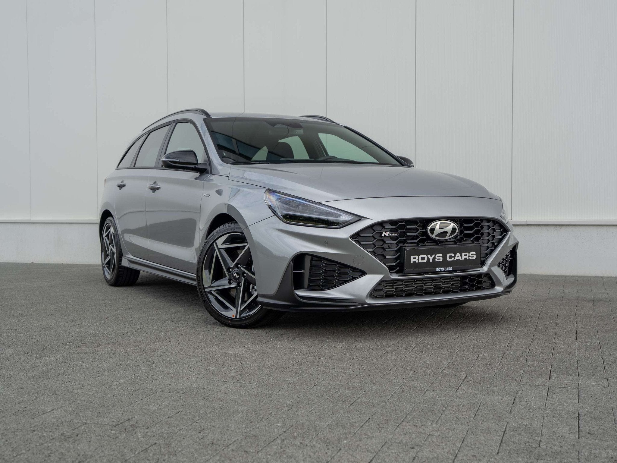 Hyundai i30 i30 N-Line Sensation NIEUW/FABRIEKSGARANTIE/CAME, Autos, Hyundai, Argent ou Gris, Achat, Entreprise, 5 portes