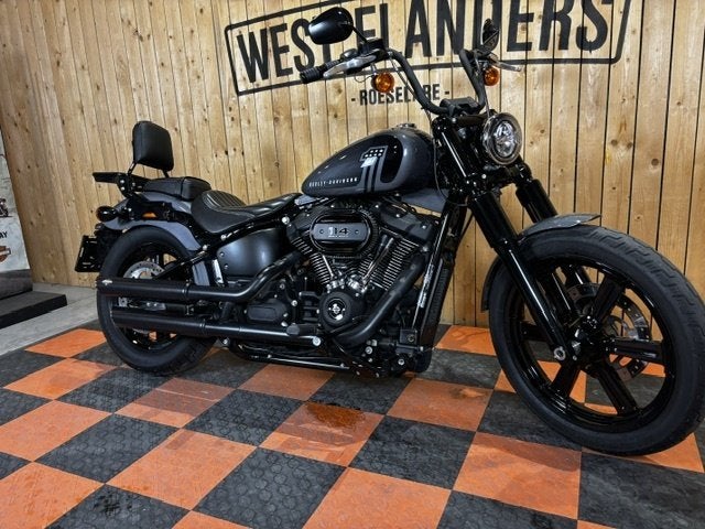 Harley-Davidson Street Bob, 1868 cm³, Customerservices@harley‑davidson.com, 3700 West Juneau Avenue
WI 53208  Milwaukee, US, Autre