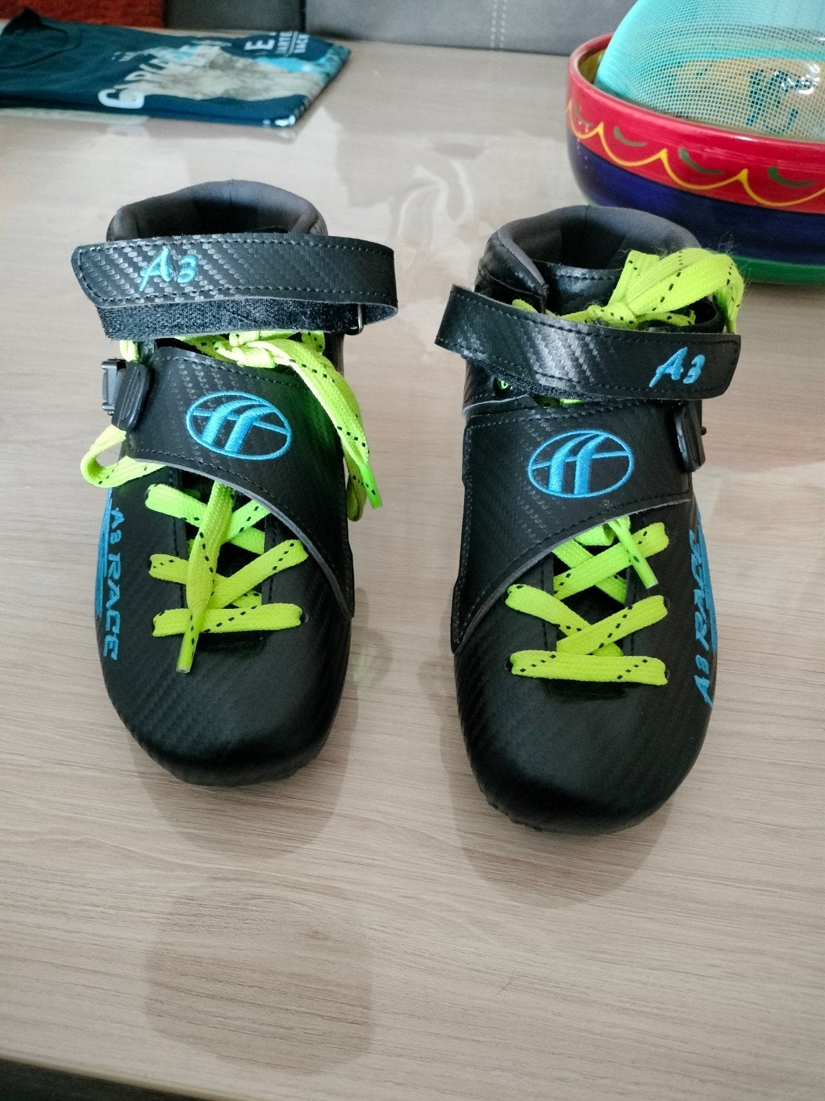 Skeelerschoenen (competitie), Ophalen