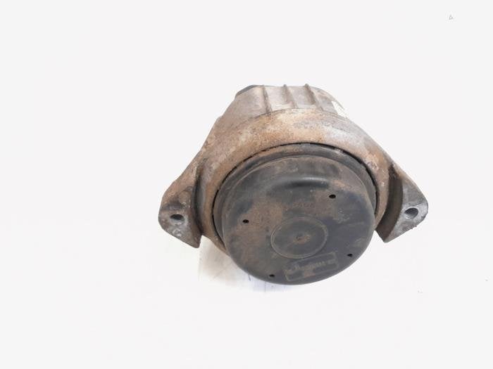 Support moteur d'un BMW X1, Autos : Pièces & Accessoires, Moteurs & Accessoires, -, 3 mois de garantie, Utilisé, -