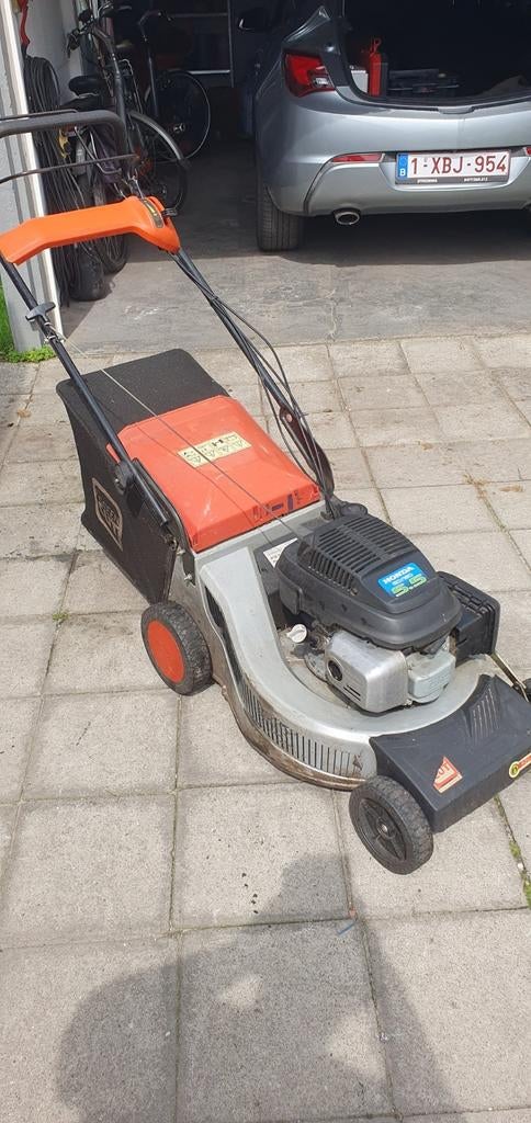 sterkte honda stihl grasmaaier 54cm, Tuin en Terras, Ophalen, Gebruikt, 50 cm of meer, STILL