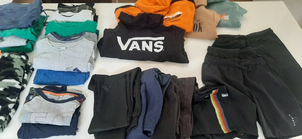 Kinderkleding - Jongens - Maat 146/152, Ophalen, Gebruikt, Jongen, Setje