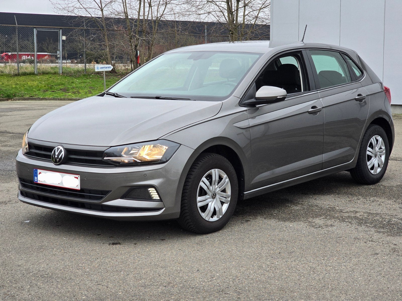 VW Polo 1.0 essence 11/2021 Régulateur de vitesse Carplay Na, Autos, Volkswagen, Argent ou Gris, Achat, Euro 6, 5 portes