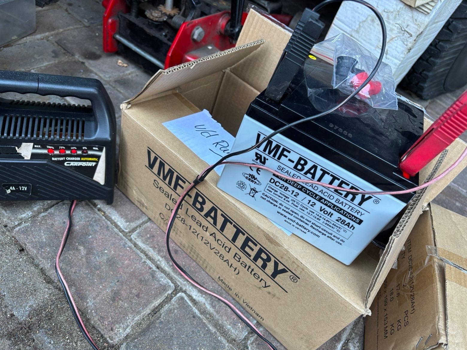 NIEUW VMF Deep Cycle batterij 12V 28Ah - 95% Nieuw, Enlèvement, Neuf