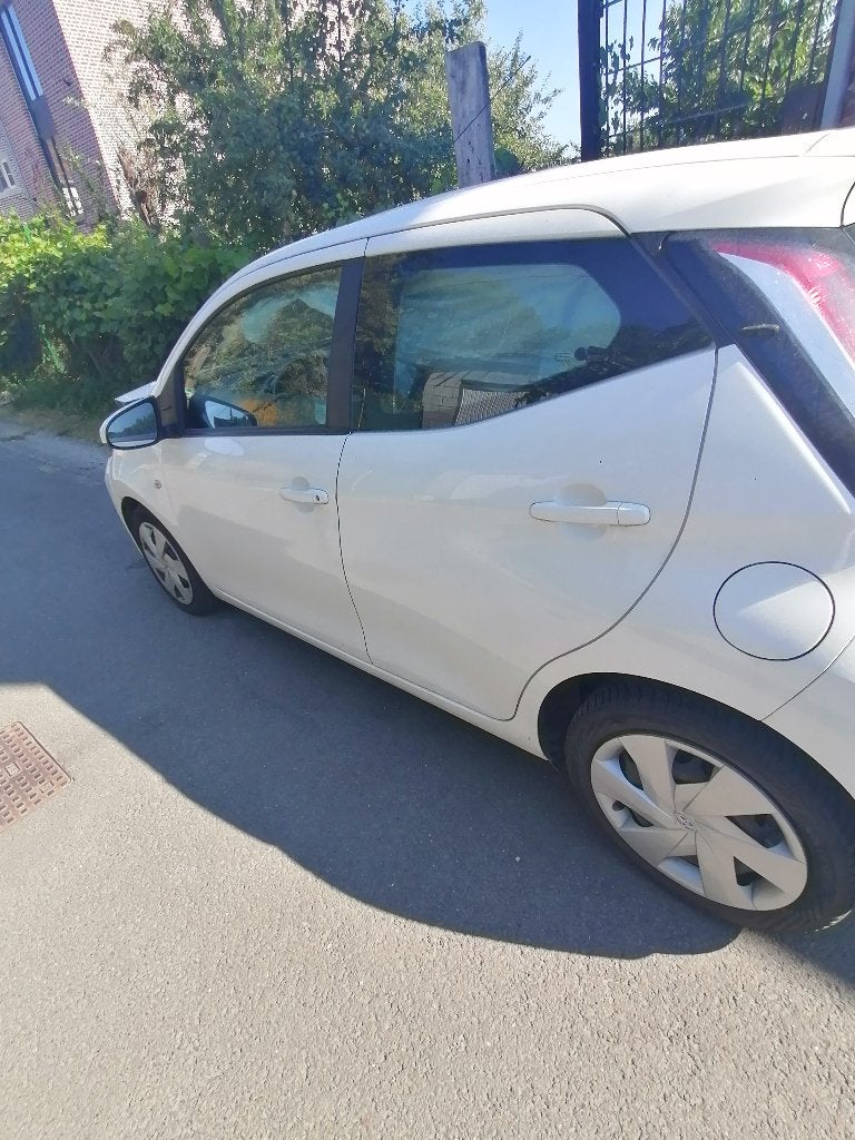 Toyota aygo 2019, Autos, Achat, Euro 6, Entretenue par le concessionnaire, 5 portes