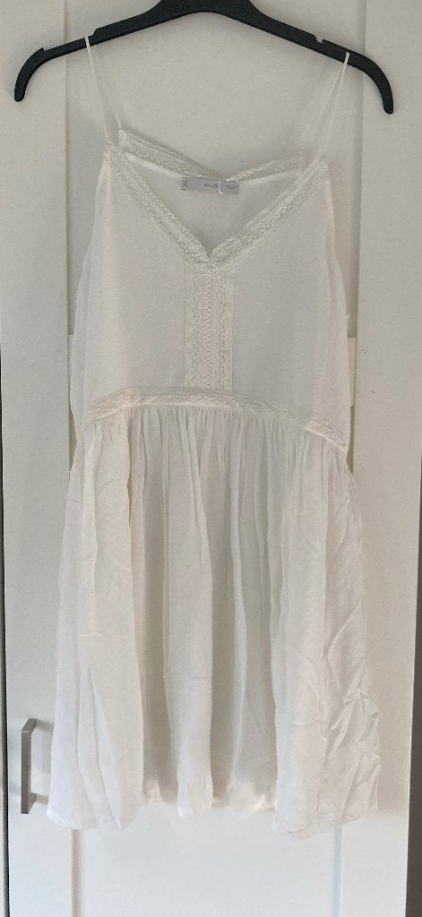 Mango jurk maat medium, Kleding | Dames, Jurken, Mango, Wit, Nieuw, Boven de knie