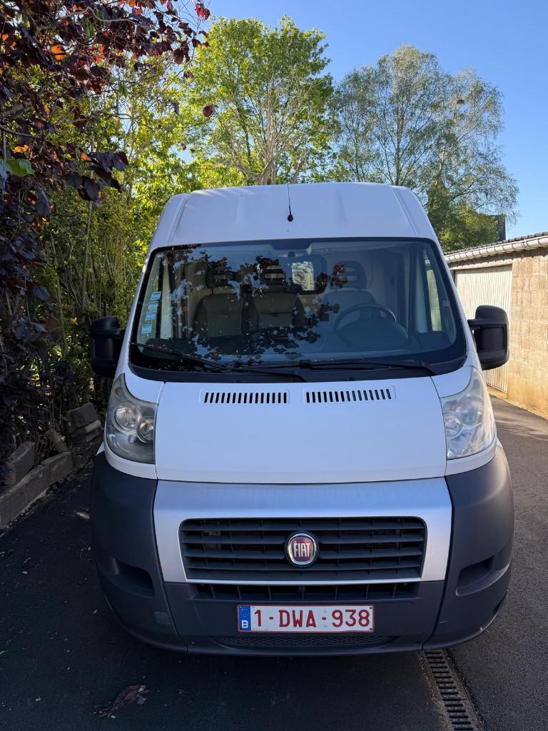 Fiat Ducato, Autos, Fiat, Entreprise, Ducato, Diesel, Euro 5, Autre carrosserie, 4 portes, Boîte manuelle, Blanc, Gris, Cuir synthéthique
