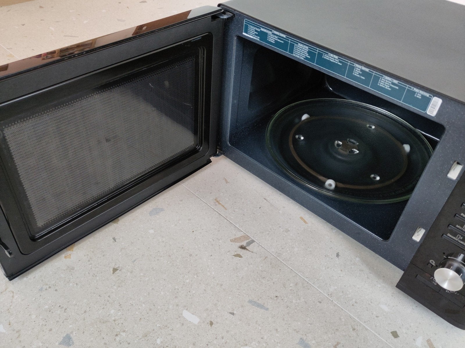 Samsung MS28J5215AB microgolfoven zwart 1000W, Electroménager, Micro-ondes, Enlèvement, Micro-ondes