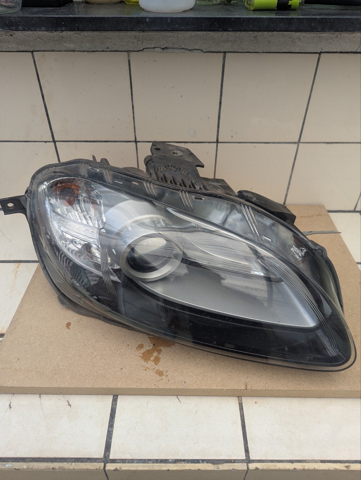 Mazda mx5 nc 2011 koplamp beschadigd, Auto-onderdelen, Ophalen of Verzenden, Gebruikt, Mazda
