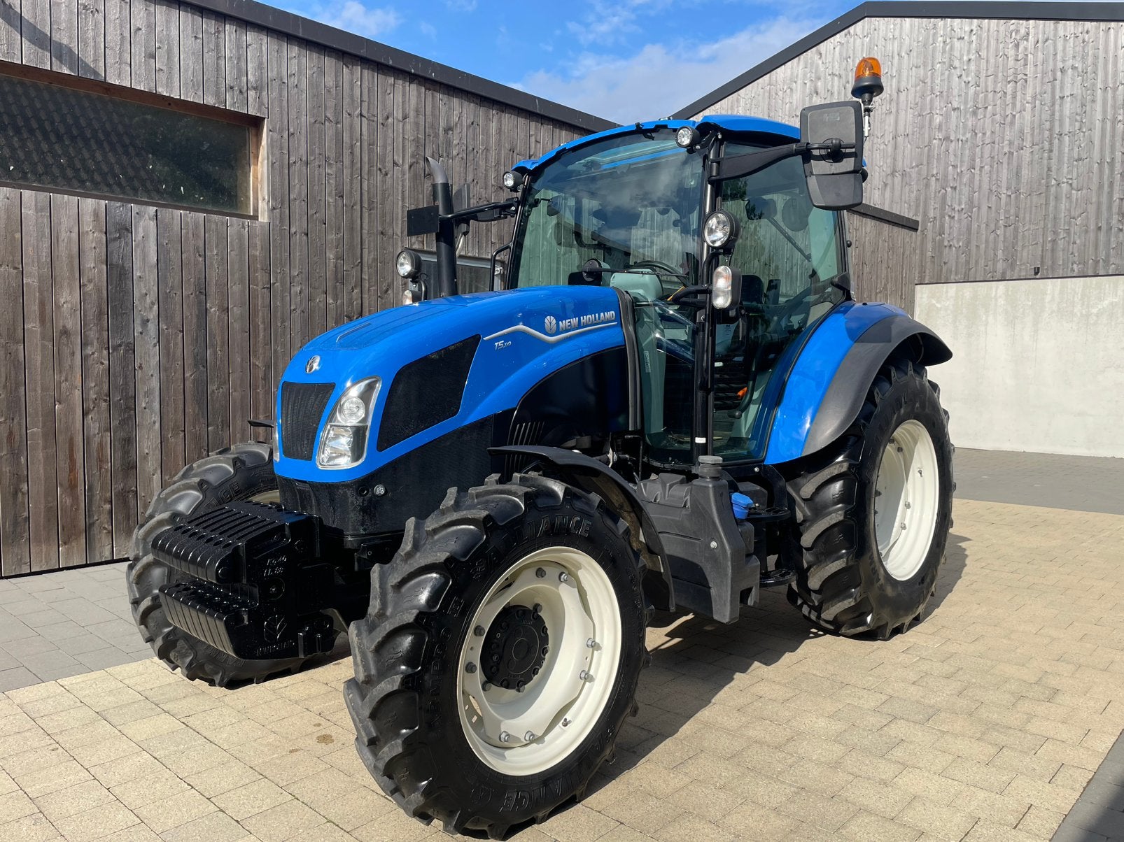 New Holland t5.110 V stage motor 2022, Articles professionnels, Enlèvement, New Holland