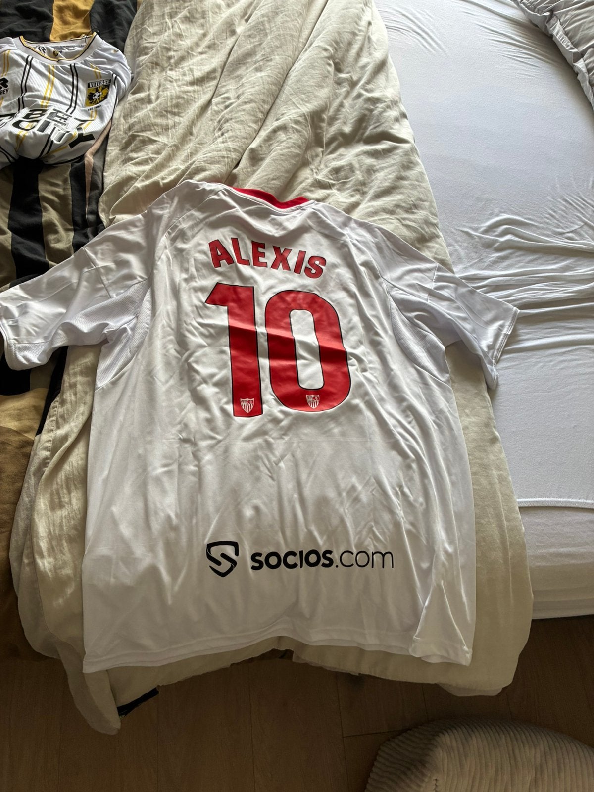 Voetbalshirt Alexis Sevilla maat XL, Sport en Fitness, Voetbal, Ophalen of Verzenden, Zo goed als nieuw
