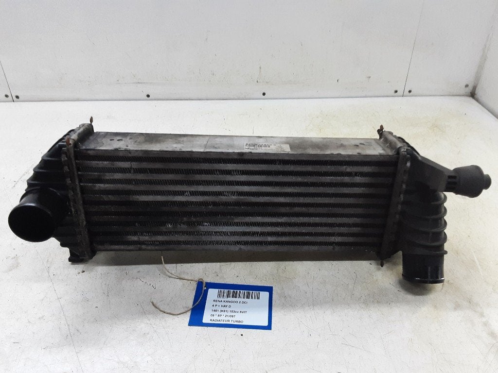 RADIATEUR INTERCOOLER Renault Kangoo / Grand Kangoo (KW), Gebruikt, Renault, Peter-Huppertz-Straße 5
51063  Köln, DE, Dialog.deutschland@renault.de