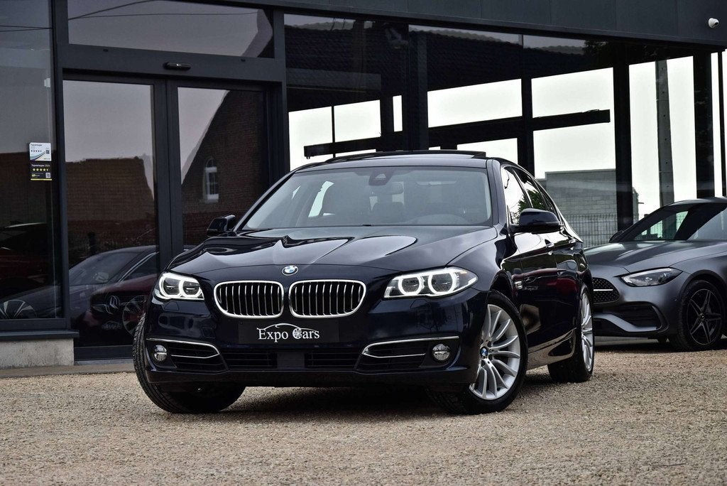 BMW 5 Serie 528 528iXdriveOPEN DAK*HEAD-UP*CAMERA*AD CRUIS, Autos, BMW, Cuir, Entreprise, https://public.car-pass.be/vhr/cd4b77da-4e20-4720-8f56-cb1cc7298475